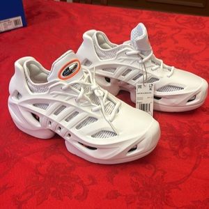 adidas Originals adiFOM ClimaCool
WHITE Size 10.5 new with tags